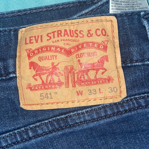 Levi’s 541 33x30 All season tech - Picture 3 of 4